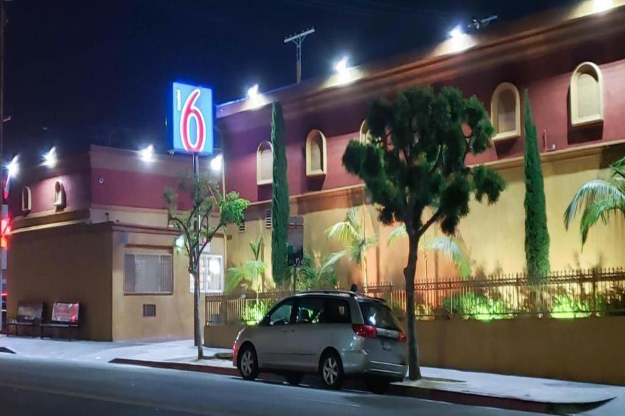 Motel 6 Los Angeles, Ca - Downtown Exterior photo